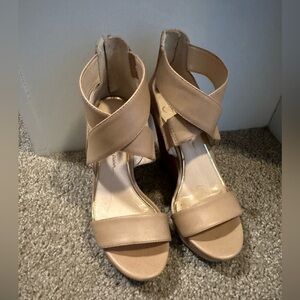 Jessica Simpson Jinxxi Wedge sz 5.5